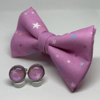 Pajarita estrellas rosa con gemelos a juego
