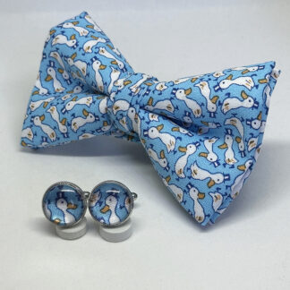Pajarita patitos azul con gemelos a juego
