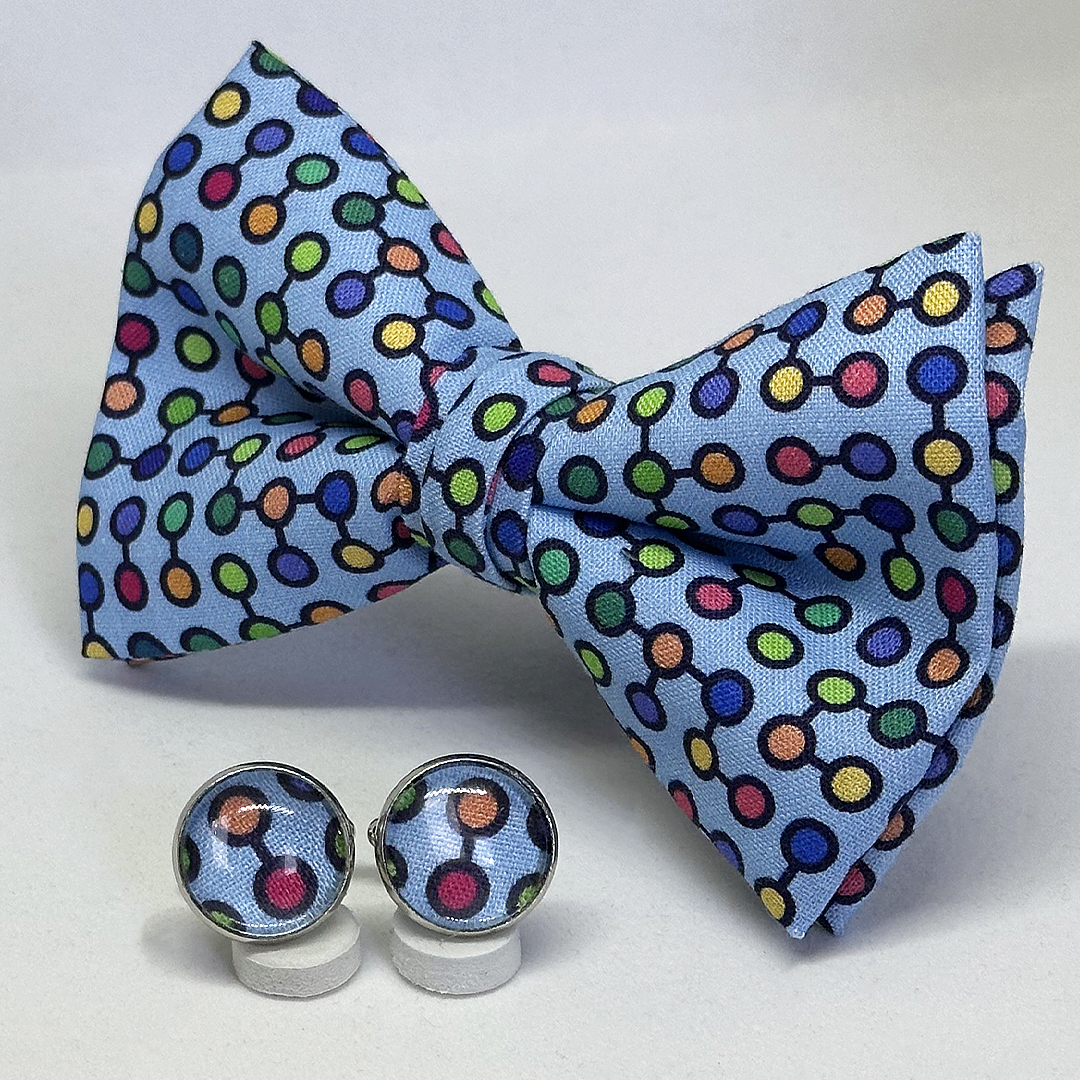 Pajarita geo pop azul con gemelos a juego